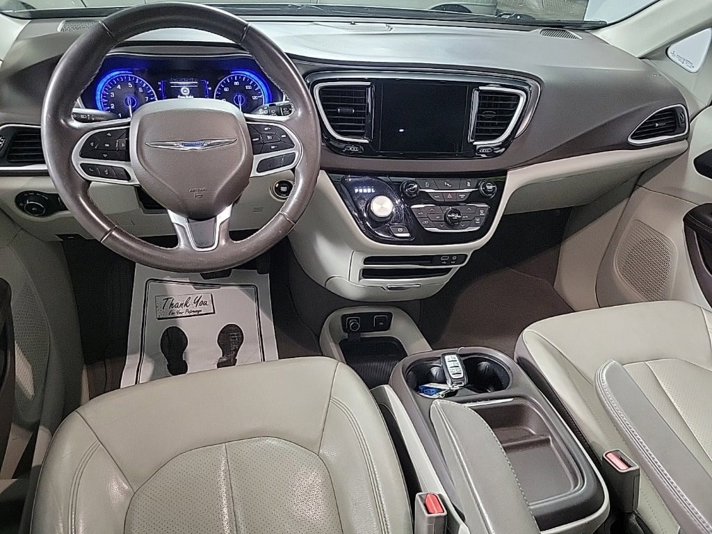 Used 2018 Chrysler Pacifica Touring L