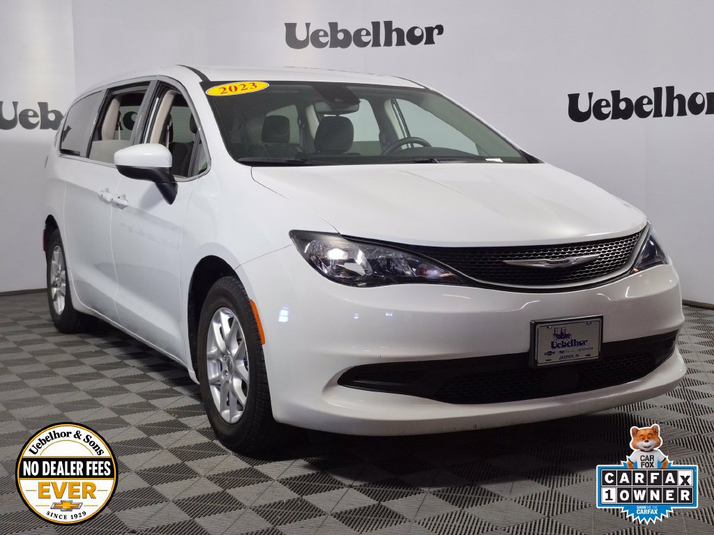 2023 Chrysler Voyager