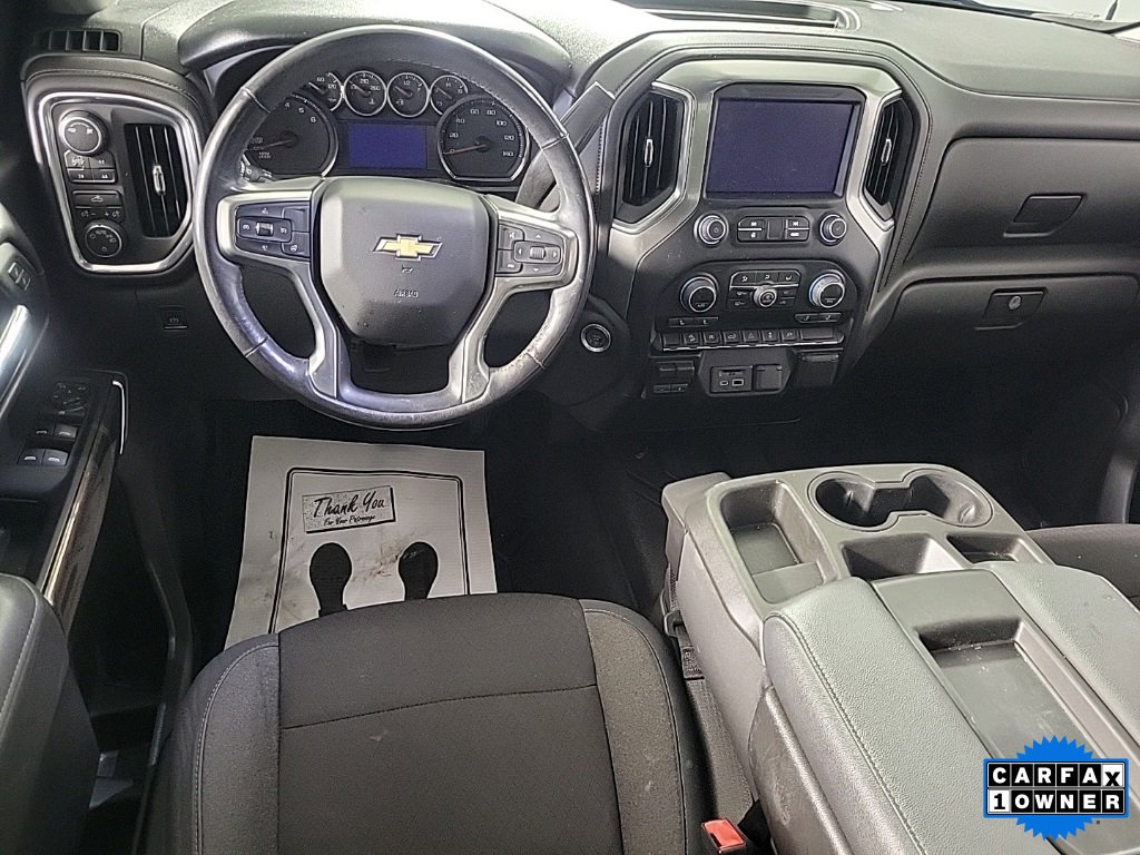 2019 Chevrolet Silverado 1500 LT photo 2