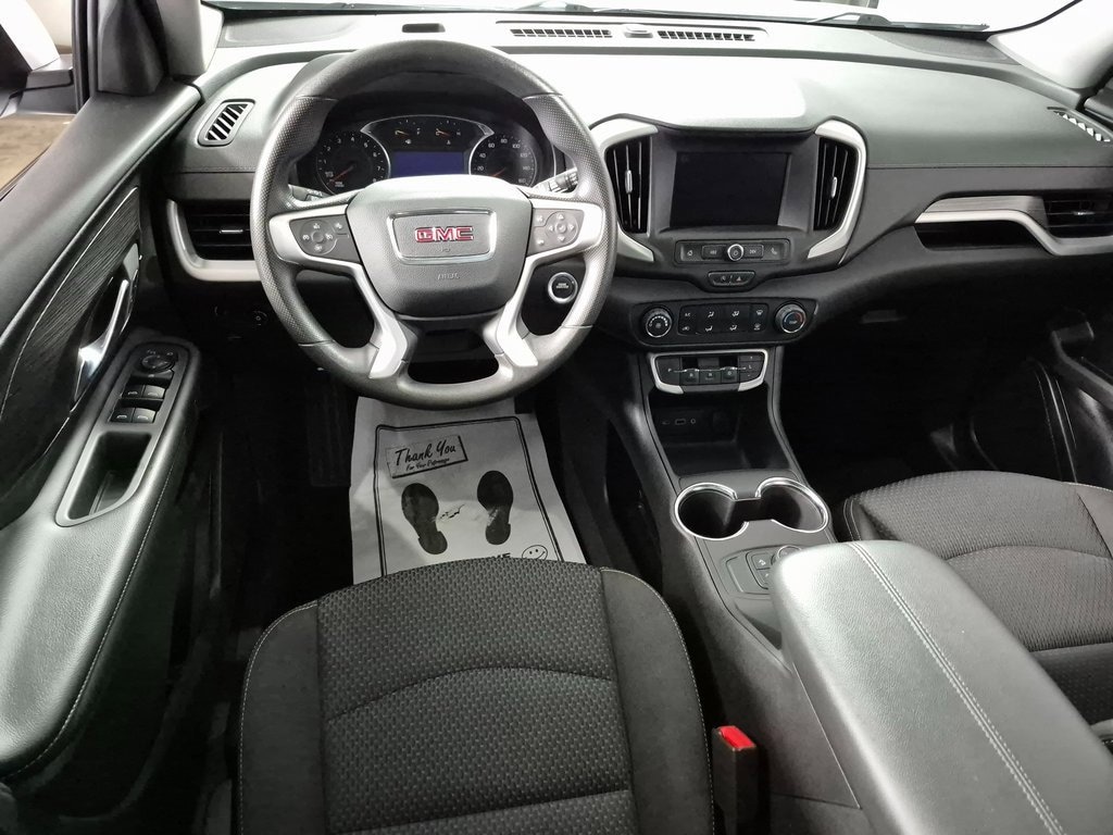 Used 2024 GMC Terrain SLE SUV