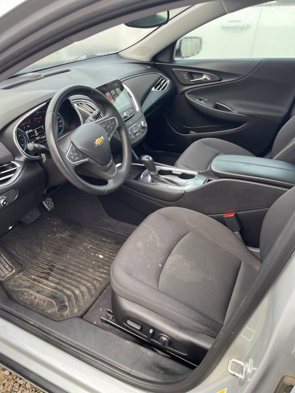 Used 2017 Chevrolet Malibu LT Car