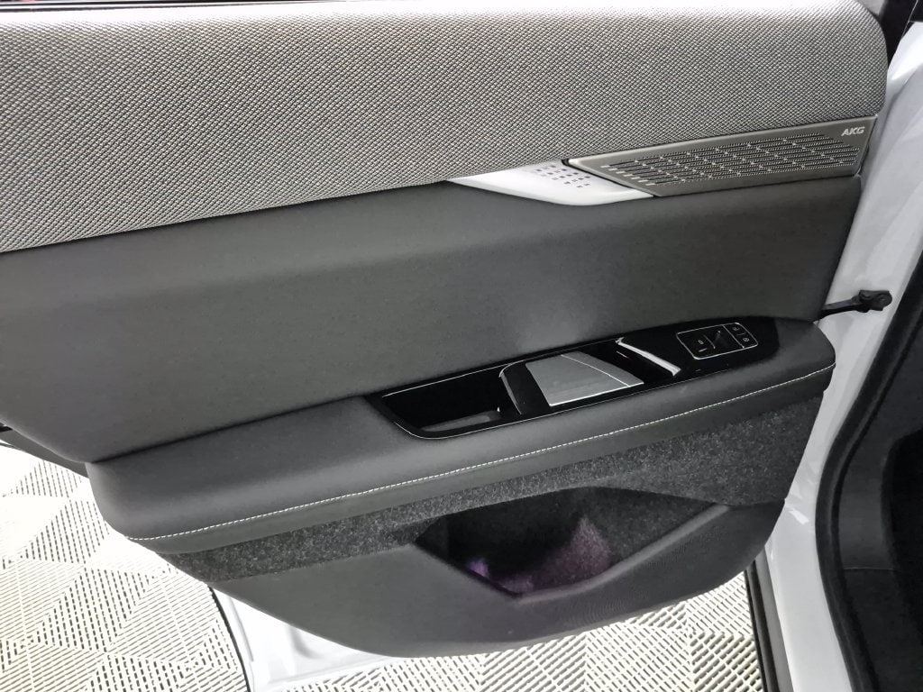 2027 Cadillac OPTIQ Premium Luxury - Photo 25