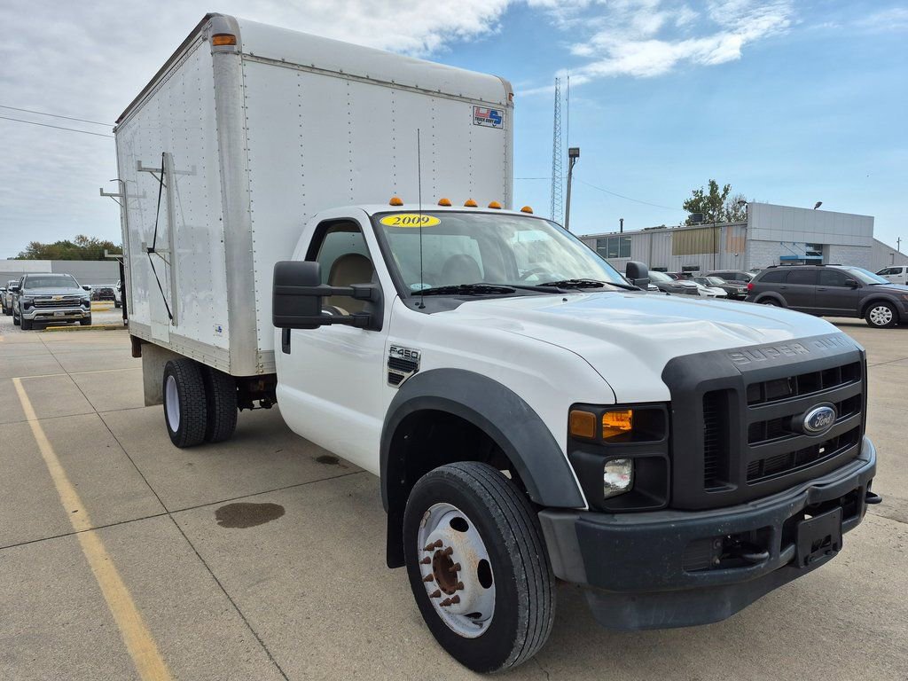 2009 Ford F-450 Super Duty Chassis Cab