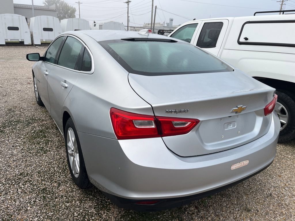 Used 2017 Chevrolet Malibu LT Car