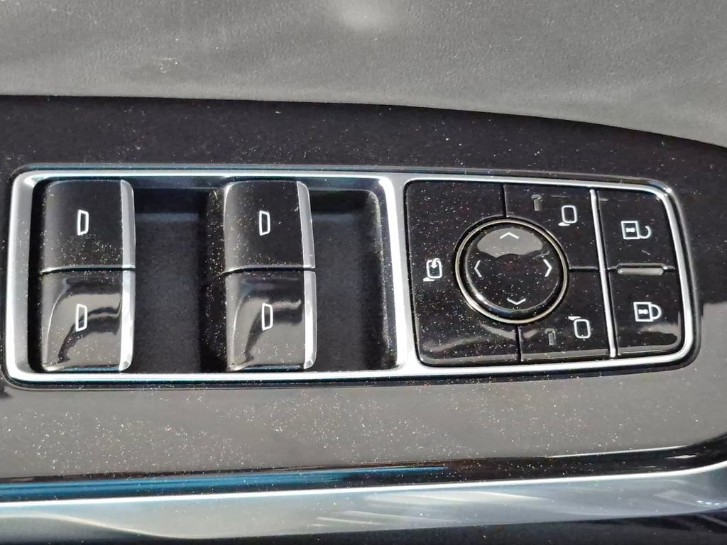 2026 Cadillac Escalade ESV Platinum Sport - Photo 16