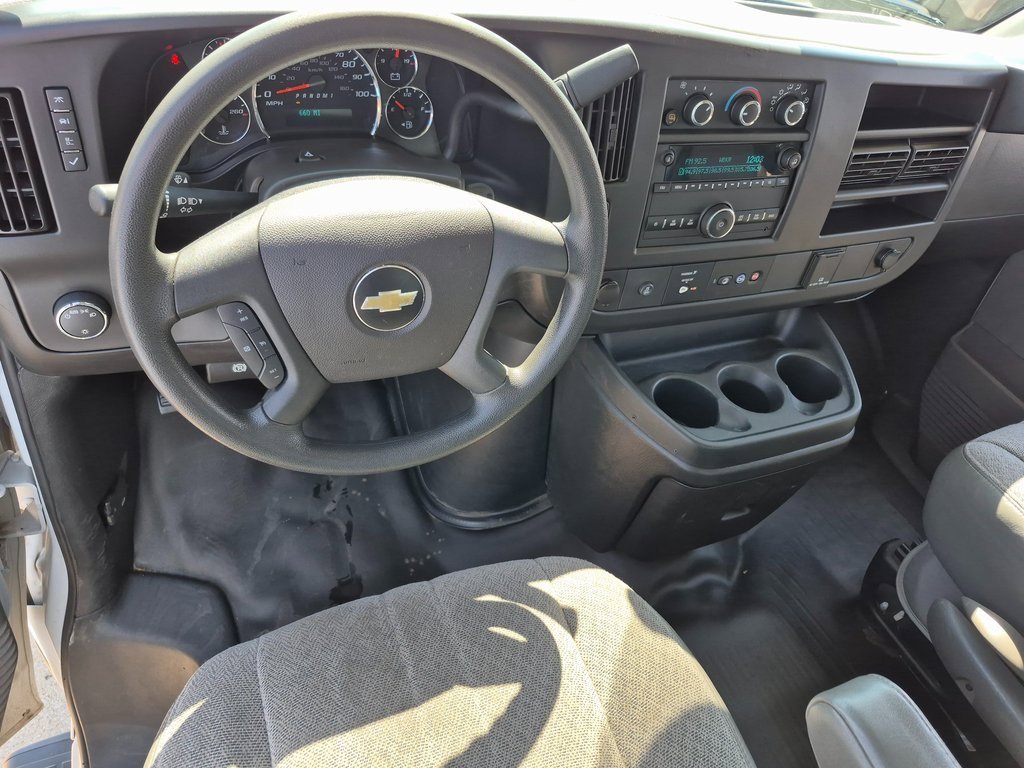 2019 Chevrolet Express 2500 Cargo Van photo 2