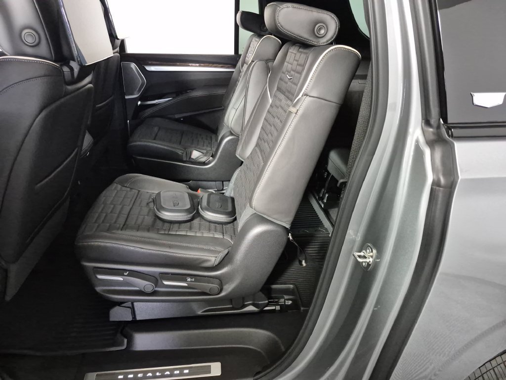 2026 Cadillac Escalade ESV Platinum Sport - Photo 26