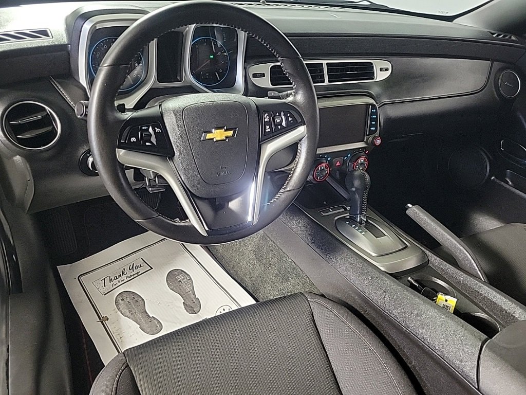 2014 Chevrolet Camaro 1LT photo 2