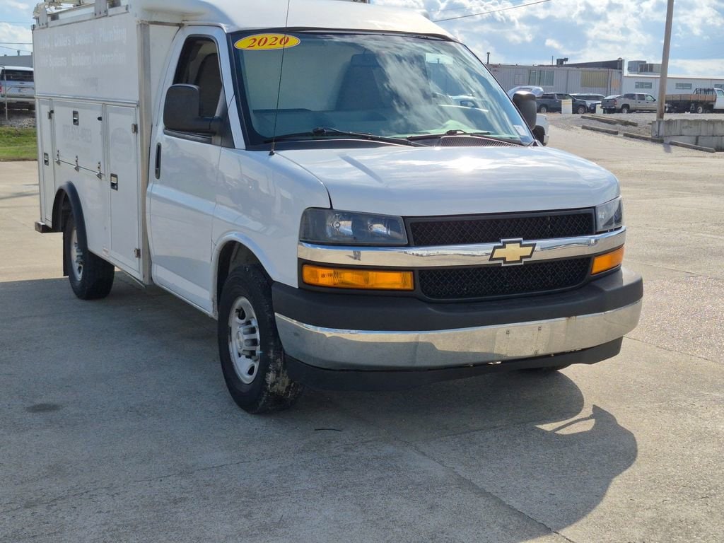 2020 Chevrolet Express Cutaway