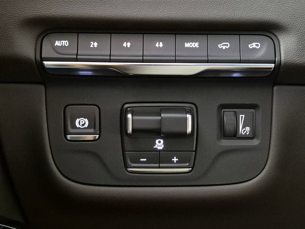 2026 Cadillac Escalade Luxury - Photo 19