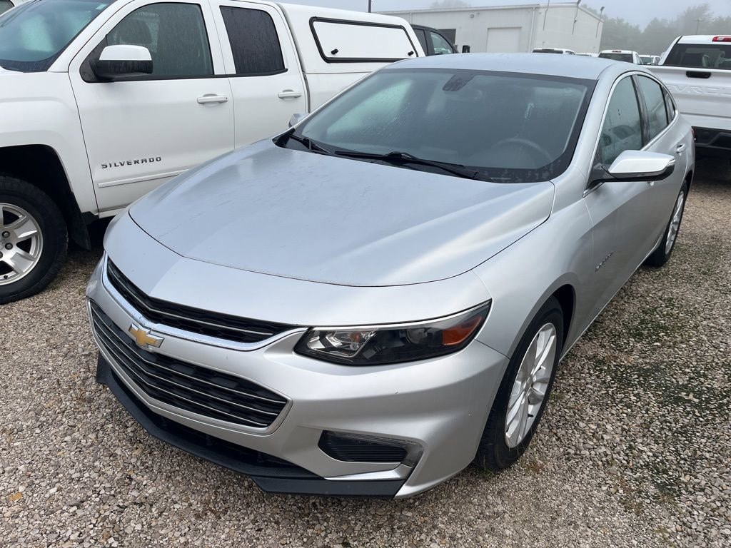 Used 2017 Chevrolet Malibu LT Car