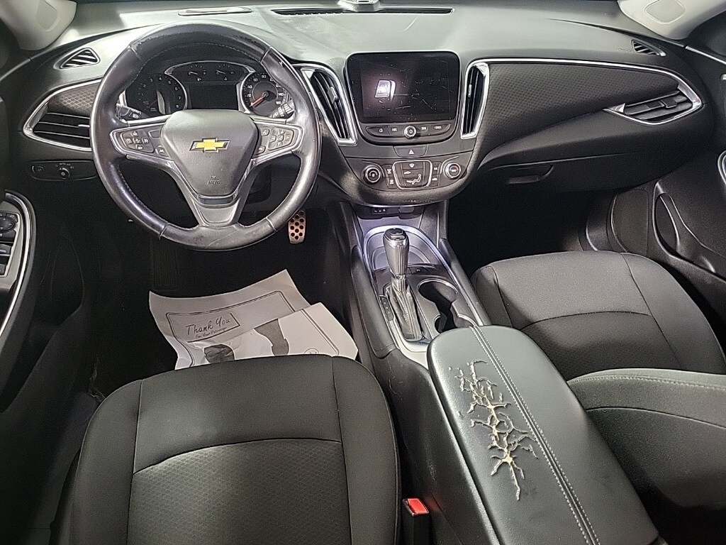 Used 2017 Chevrolet Malibu LT w/1LT Sedan