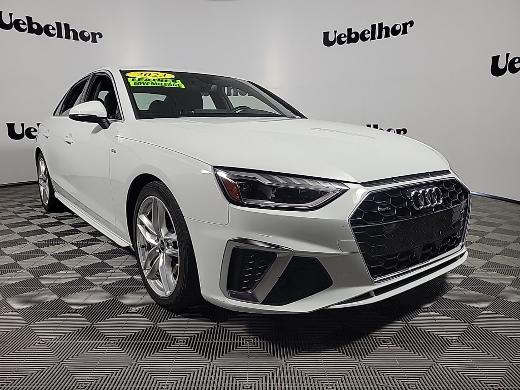 2023 Audi A4 45 S line Premium
