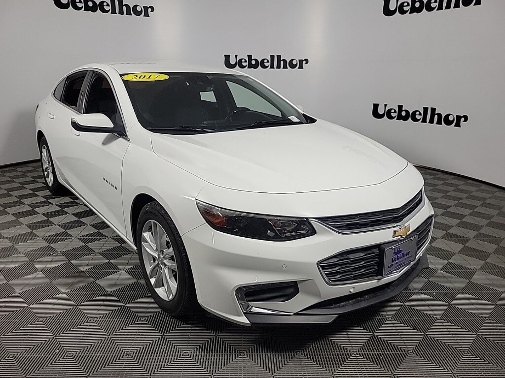 Used 2017 Chevrolet Malibu LT w/1LT Sedan