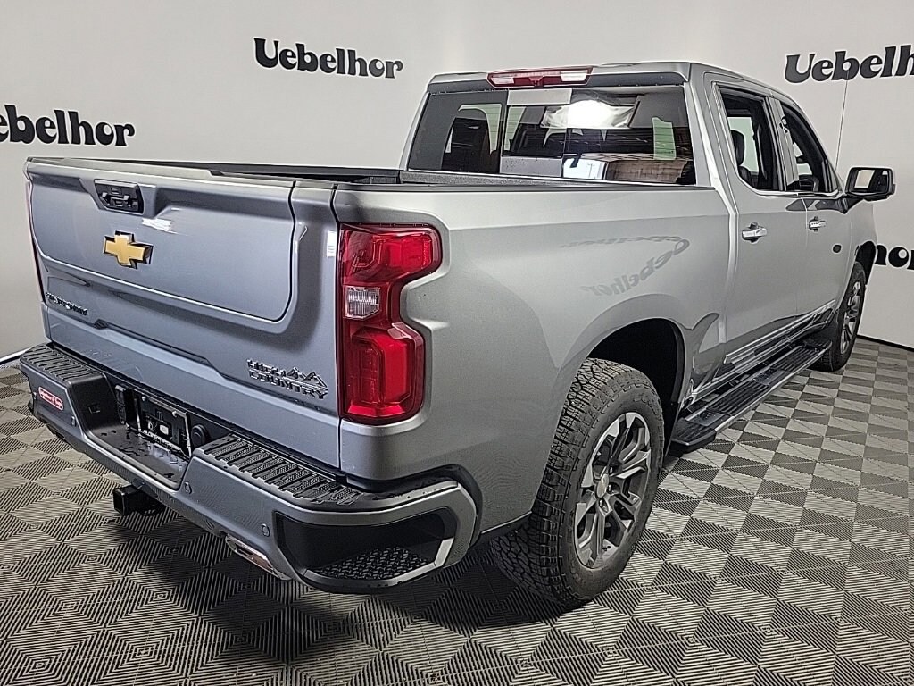 New 2026 Chevrolet Silverado 1500 High Country Truck Crew Cab