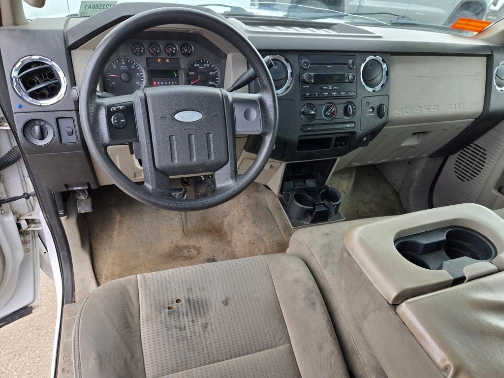 Used 2008 Ford F-250 Super Duty XL with VIN 1FTNX20518EC82558 for sale in Jasper, IN