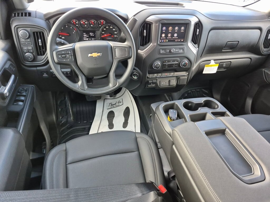 New 2025 Chevrolet Silverado 3500 HD Chassis Work Truck Truck Crew Cab