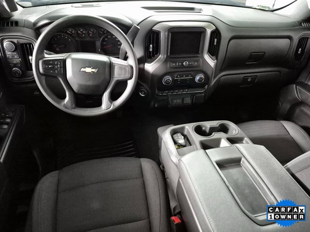 2023 Chevrolet Silverado 1500 Custom photo 2