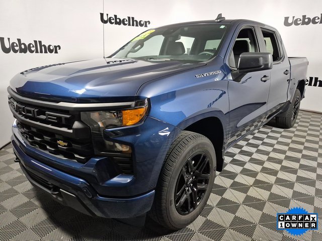 2023 Chevrolet Silverado 1500 Custom photo 3