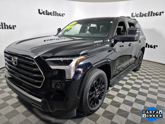 2025 Toyota Sequoia SR5 photo 3