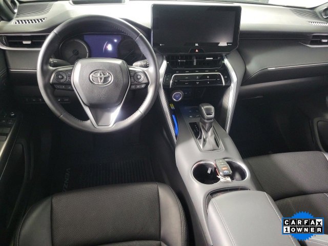 2021 Toyota Venza Limited photo 2