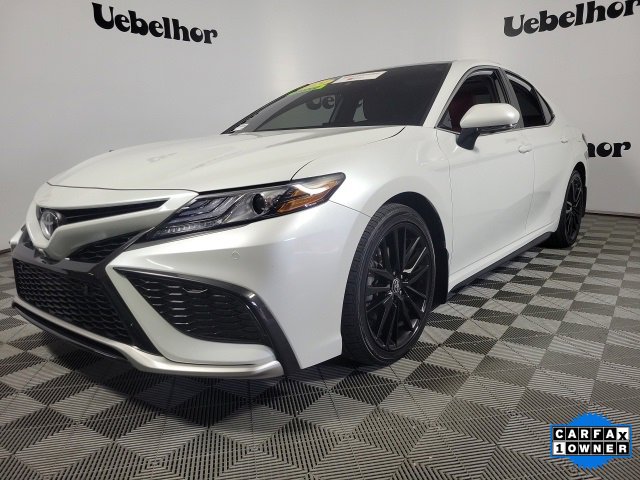 2024 Toyota Camry XSE V6 photo 3