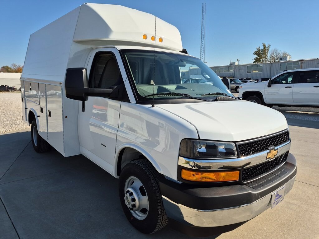 New 2025 Chevrolet Express Cutaway Work Van Truck