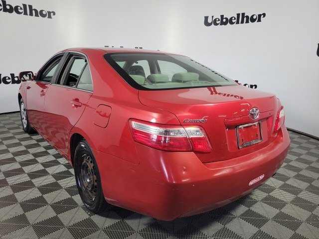2009 Toyota Camry LE photo 4