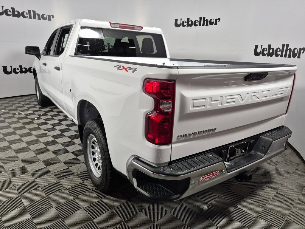 New 2025 Chevrolet Silverado 3500 HD Chassis Work Truck Truck Regular Cab