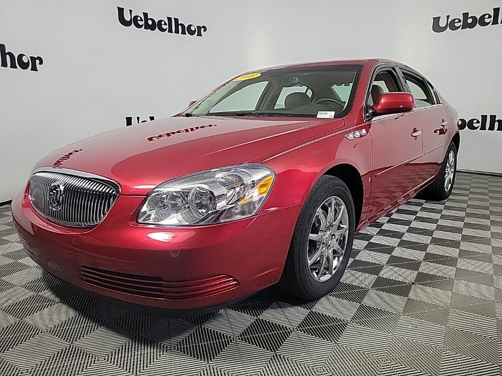 2008 Buick Lucerne CXL photo 2