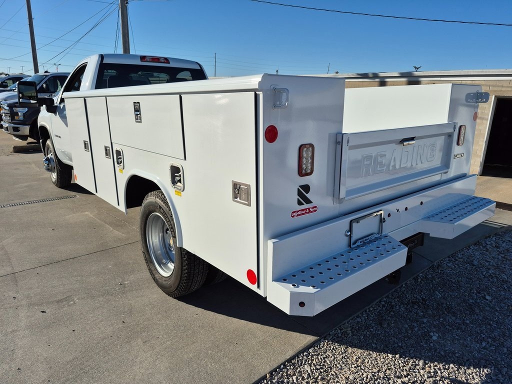 New 2025 Chevrolet Silverado 3500 HD Chassis Work Truck Truck Regular Cab