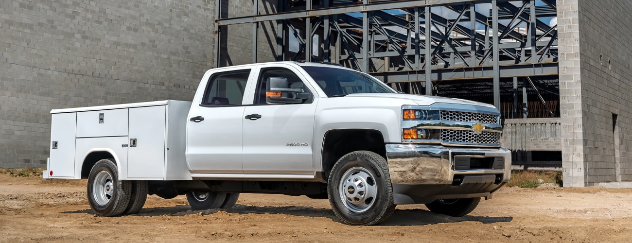 2019 Chevrolet Express Commercial Chevrolet Dealership near Washington, IN