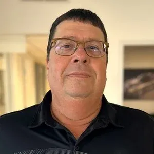 Staff member Chris Hopf from ID_9db08a