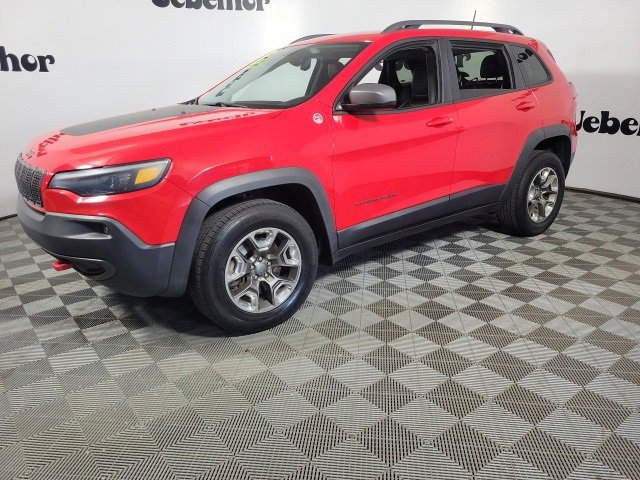 2019 Jeep Cherokee Trailhawk photo 3