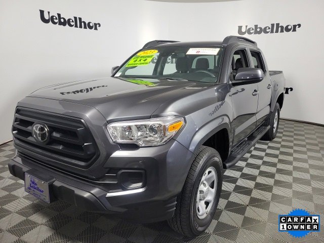 2023 Toyota Tacoma SR Double Cab V6 photo 3
