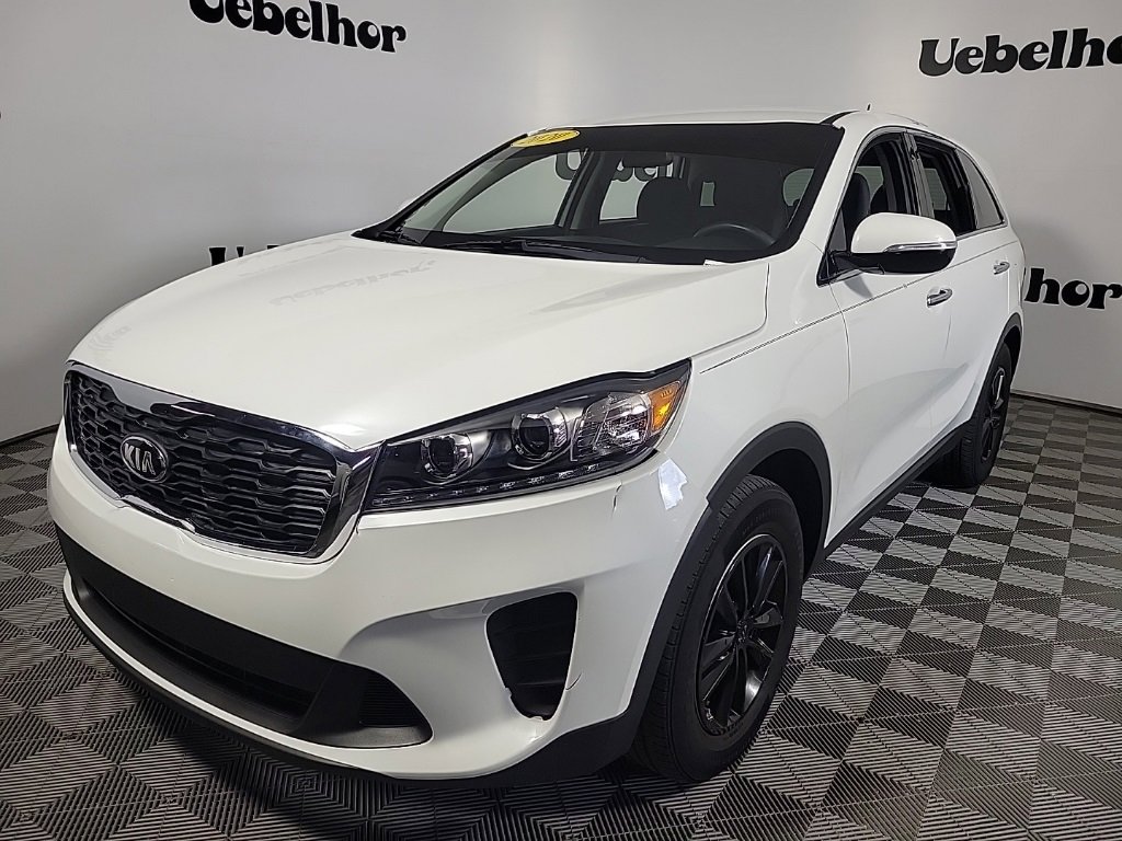 2020 Kia Sorento LX photo 3