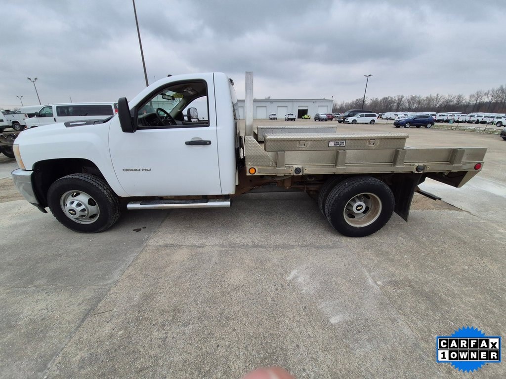 Used 2011 Chevrolet Silverado 3500HD Chassis Work Truck Truck Regular Cab