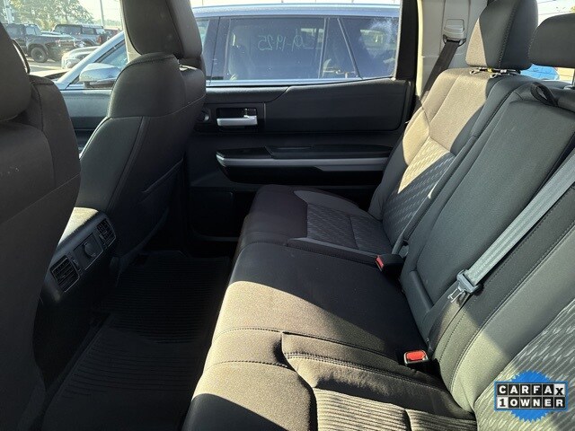 2021 Toyota Tundra SR5 CrewMax photo 4