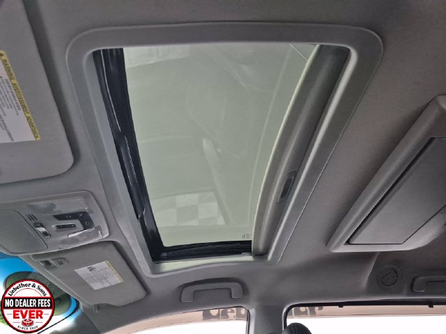 2017 Toyota Sienna SE Premium - Photo 24