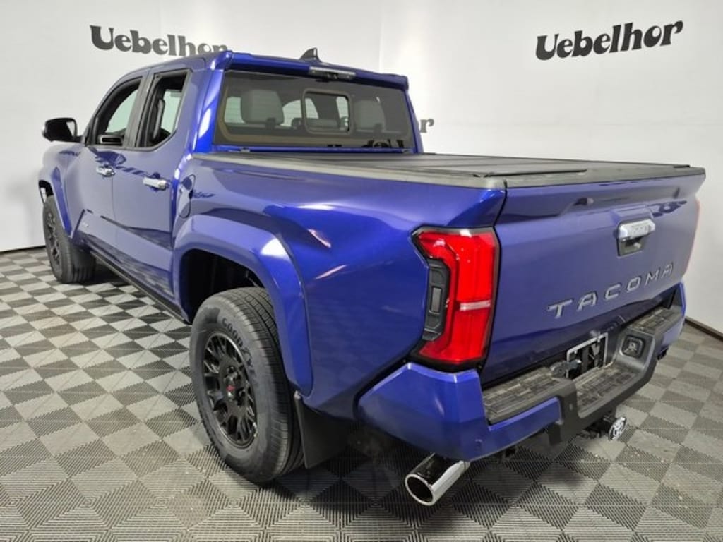 New 2025 Toyota Tacoma Limited 4X4 DOUBLE CAB