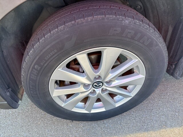 2016 Mazda CX-5 Sport photo 2