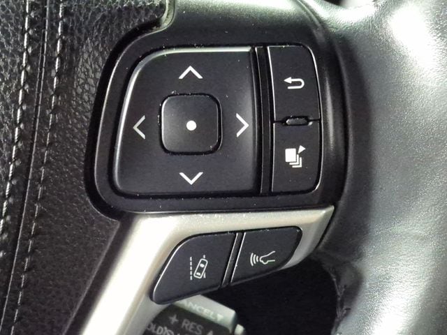 2019 Toyota Highlander XLE - Photo 13