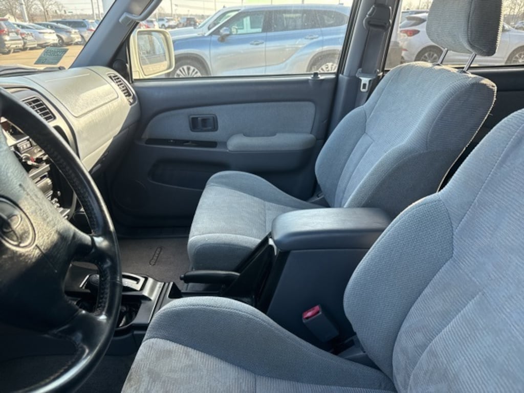 Used 1999 Toyota 4Runner SR5 SUV