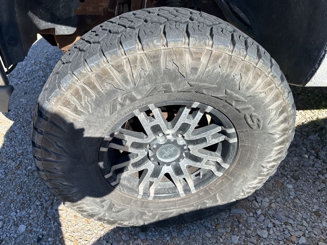 Used 2003 Chevrolet Silverado 1500 LT with VIN 1GCEK19T03E235993 for sale in Jasper, IN