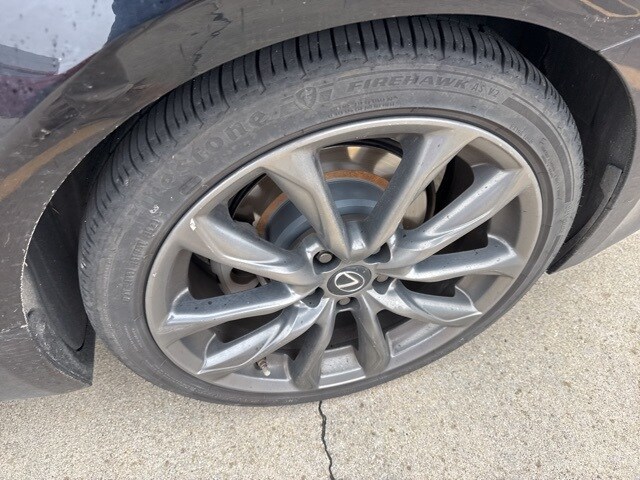 2020 Lexus RC 350 F SPORT photo 4