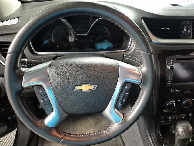 2017 Chevrolet Traverse 1LT - Photo 11