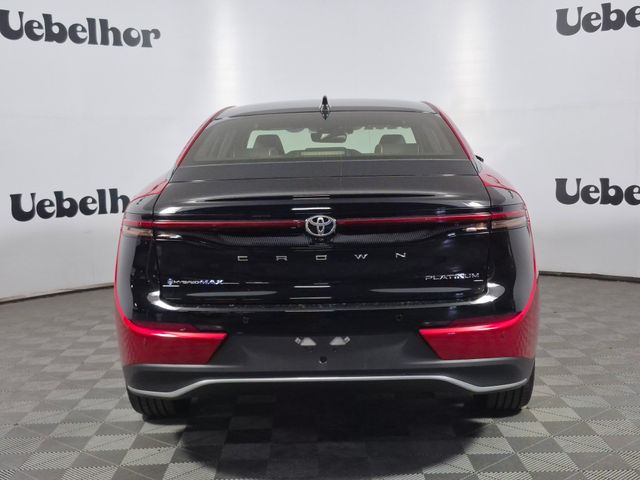 2026 Toyota Crown Platinum - Photo 6