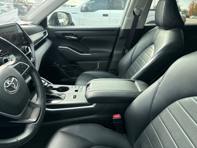 2023 Toyota Highlander Limited Platinum XLE XSE photo 4