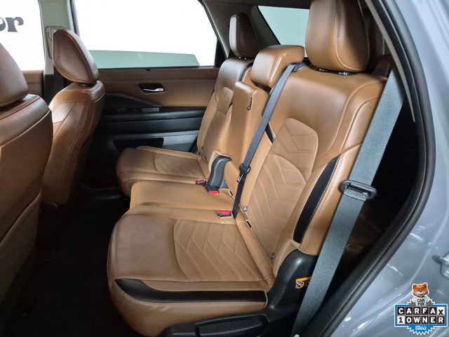 2025 Nissan Pathfinder Platinum - Photo 26