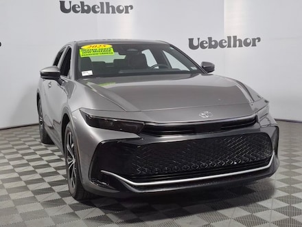 2025 Toyota Crown XLE Sedan